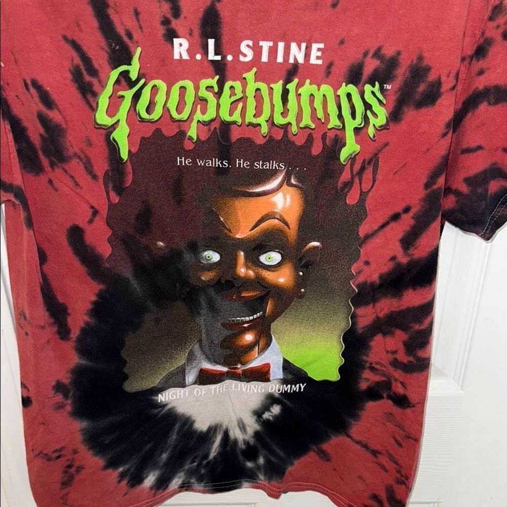 Goosebumps Red and Black Tie-Dye T-Shirt - Picture 2 of 8